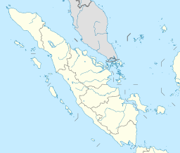 ทะเลสาบโตบาตั้งอยู่ในเกาะสุมาตรา