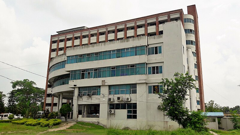 File:Islami Bank Medical College & Hospital 06.jpg