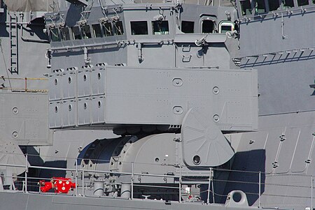 Tập_tin:JMSDF_DD122_Hatsuyuki_ASROC_launcher.JPG