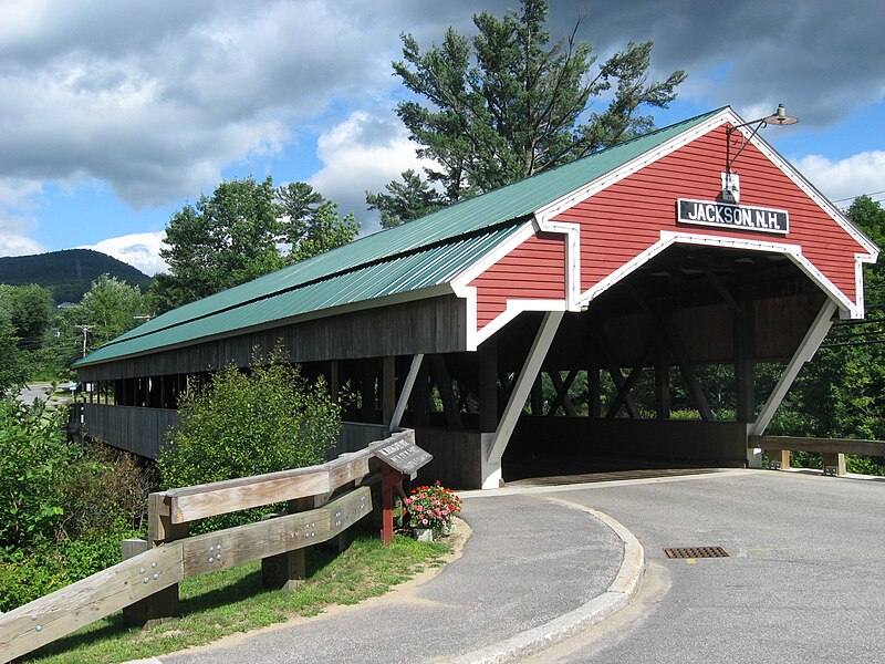 File:Jackson, covered bridge, NH, White Mountains.jpg