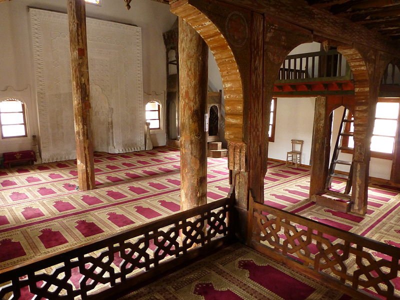 File:Kastamonu Kasaba Koyu Mahmut Bey Civisiz Camii 1240200 Nevit.jpg