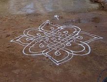 Ein Kolam – sichtbares Zeichen der tamilischen Kultur