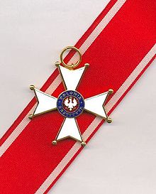 insygniów Krzyża Komandorskiego OOP (wzór II RP)