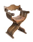 Länstol, scherenstuhl från 1500-talet.