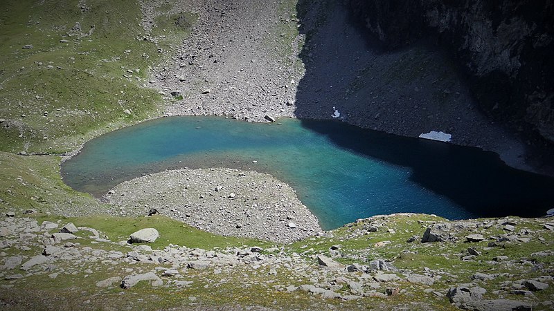 File:Lac de la Valette (2475 m) (3).jpg