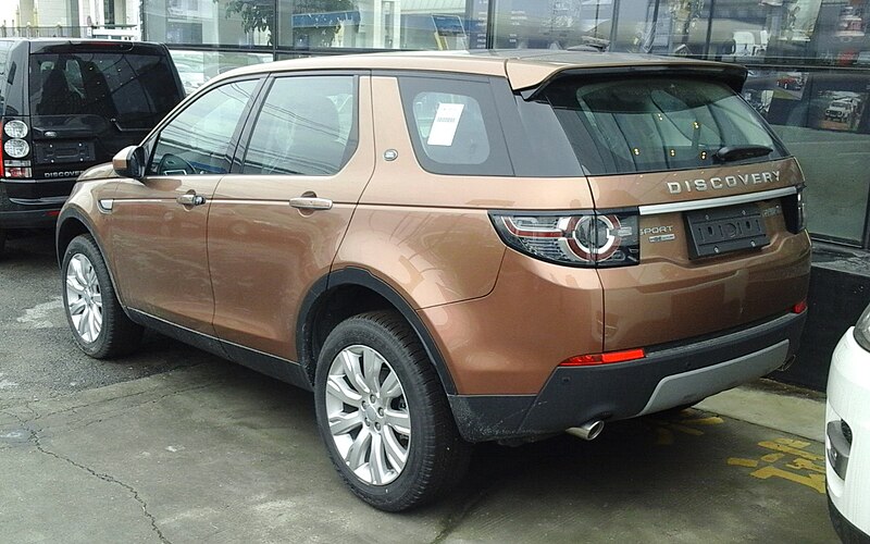 File:Land Rover Discovery Sport 02 China 2016-04-16.jpg