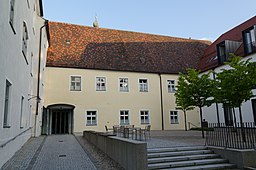 Kommerzienrat-Winklhofer-Platz in Landsberg am Lech