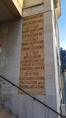 Lapide commemorativa del referendum ricostitutivo del comune autonomo nel 1950