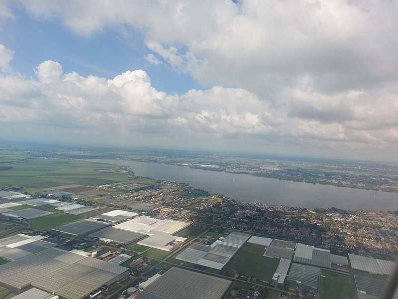 File:Let Düsseldorf-Amsterdam 130021.jpg