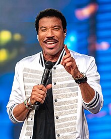 Lionel Richie 2019 b.jpg