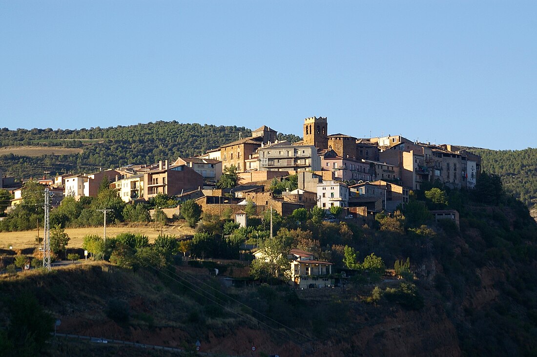 File:Lleida - Vista del pueblo de Talarn.jpg