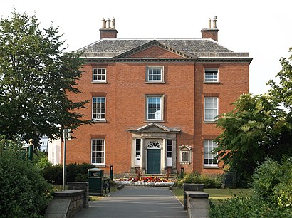 How to get to Long Eaton Town Hall with public transport- About the place