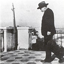 Luigi Pirandello 1925.jpg