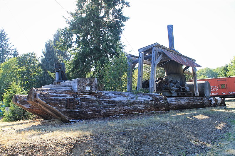 File:Lumber Sled Elsie, Oregon.jpg