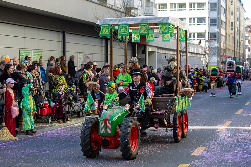 File:Luzerner Fastnachtsumzug. 2020-02-24 14-36-13.jpg