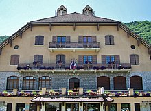 Bâtiment de la mairie de Sevrier, abritant également l'office de tourisme.