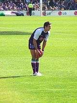 Pavlich warming up prior to a game during the 2006 AFL season Matthew Pavlich warming up.jpg