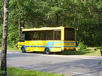 ​ ​ Gele basis met een lichtblauwe lijn rondom de bus. Dit is oorspronkelijk de huisstijl van Centraal Nederland waarbij slechts het logo is vervangen.