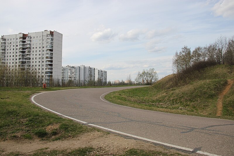 File:Moscow, Olympic cycling track in Krylatskoe (39974044610).jpg