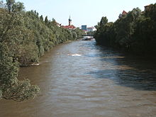 Mur und Murinsel in Graz