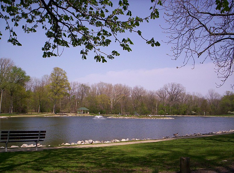 File:North Lake Park - panoramio.jpg