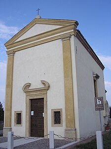 Oratoire de San Bartolomeo Apostolo à Tavanara (Vérone) .jpg