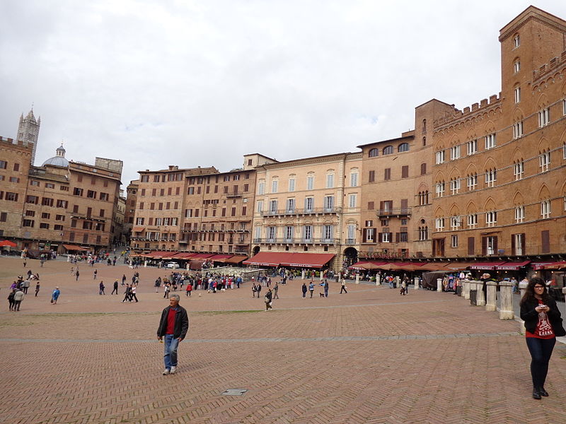 File:Piazza del Campo (Siena) 04.JPG