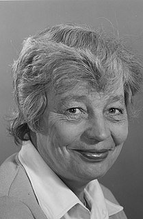 <span class="mw-page-title-main">Susan Strange</span> British international relations and political theorist