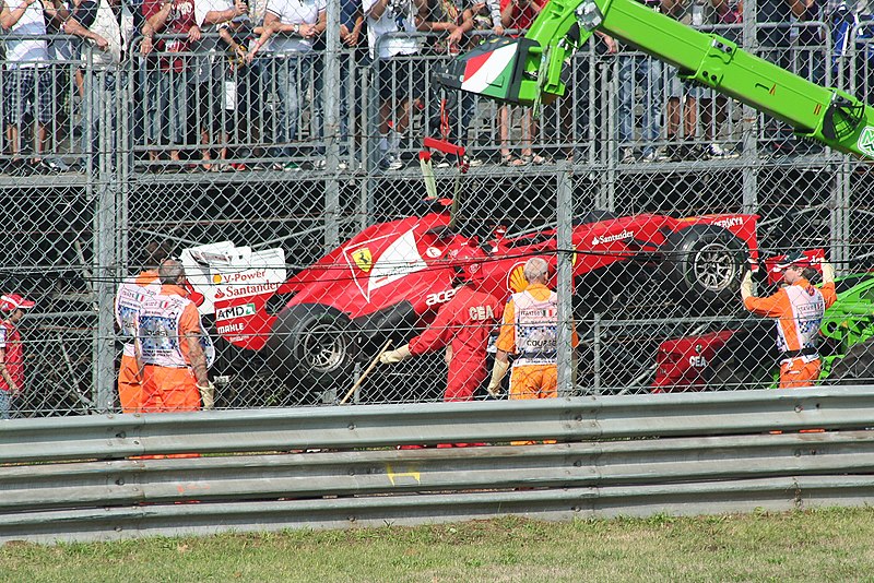 File:Prove F.1 - 83° Gran Premio d'Italia 2012 - Monza - 07-09-2012 (7961174828).jpg
