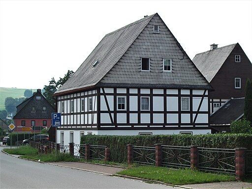 Raschau, Hauptstraße 75