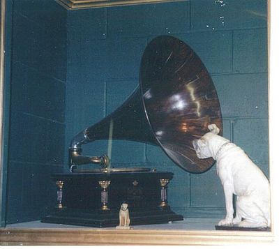 The Nipper "His Master's Voice"  trademark was acquired as part of the Victor Talking Machine purchase.[23]