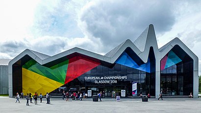 How to get to Riverside Museum with public transport- About the place