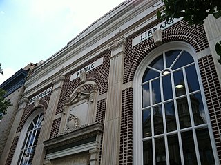 <span class="mw-page-title-main">St. Clairsville Public Library</span> Building in Ohio, United States