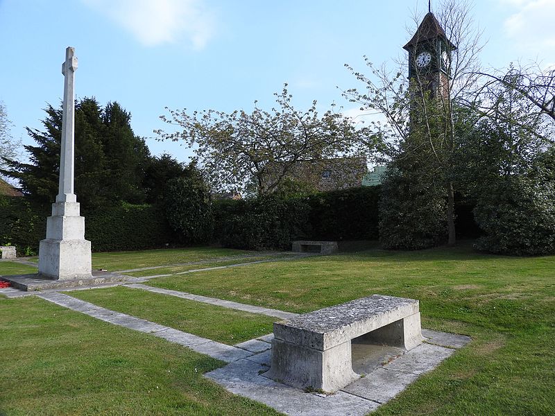 File:Sandhurst war memorial 3300.JPG