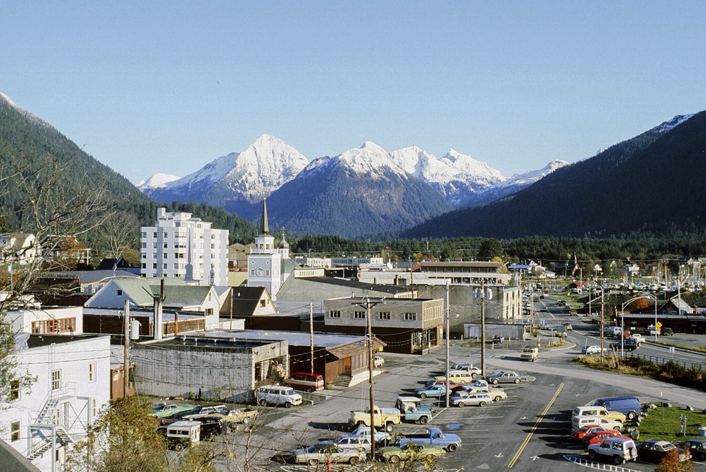 1024px-Sitka_84_Elev_135.jpg