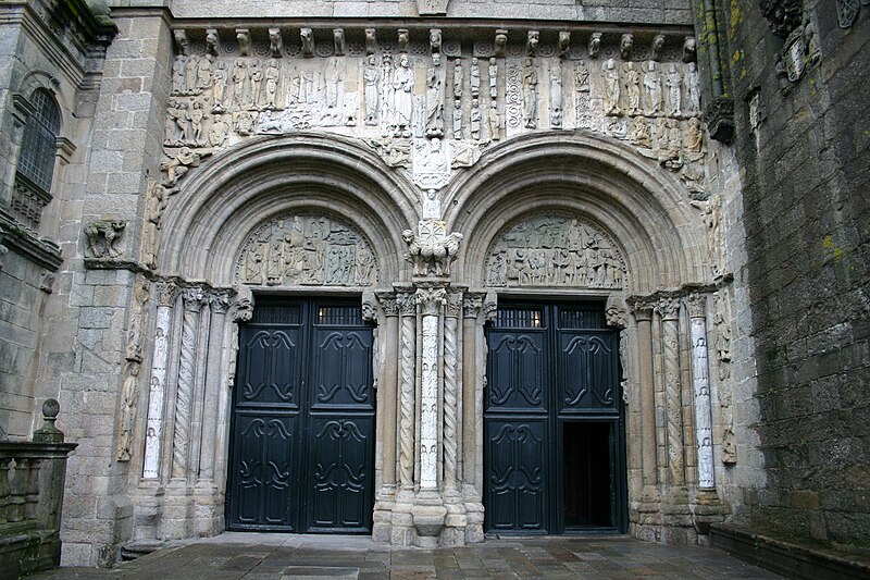 File:Spain.Santiago.de.Compostela.Catedral.Puerta.Meridional.jpg