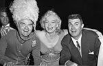 Thumbnail for File:Spike Jones, Marilyn Monroe and Ken Murray.jpg