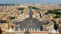 Ein Blick vom Dom auf den Petersplatz und Rom