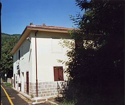 San Mommè railway station