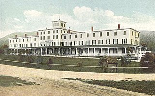 <span class="mw-page-title-main">Fabyan House</span> Grand hotel in the United States destroyed by fire in 1951