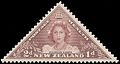 新西兰于1943年发行的三角形附捐邮票，面值为2+1便士，邮票上的人物为伊丽莎白公主（即后来的英国女王伊丽莎白二世）。