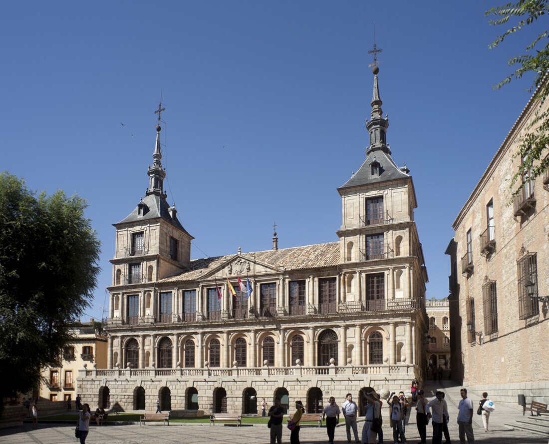 File:Toledo, Ayuntamiento-PM 65578.jpg