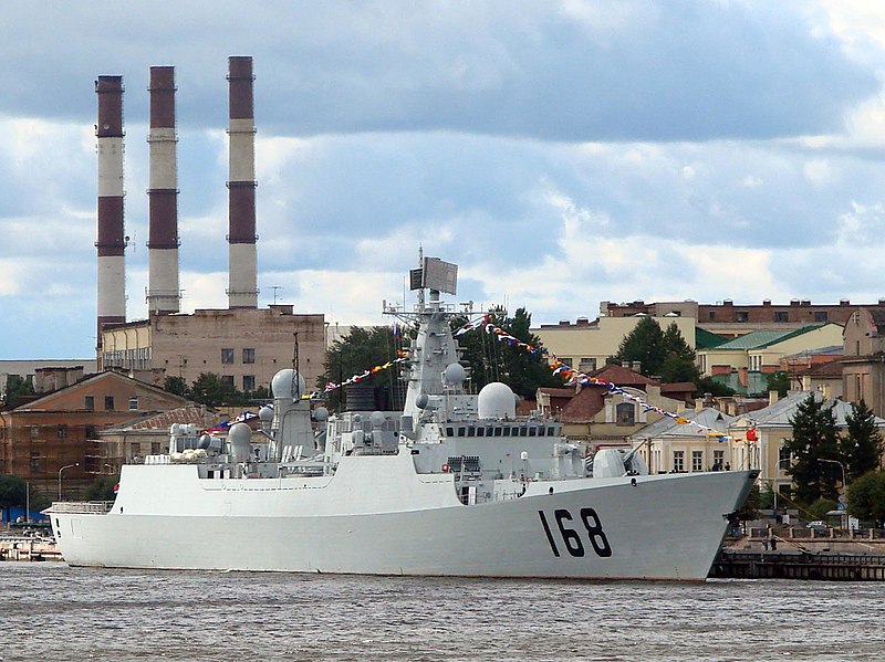 File:Type 052B Guangzhou in Leningrad.jpg