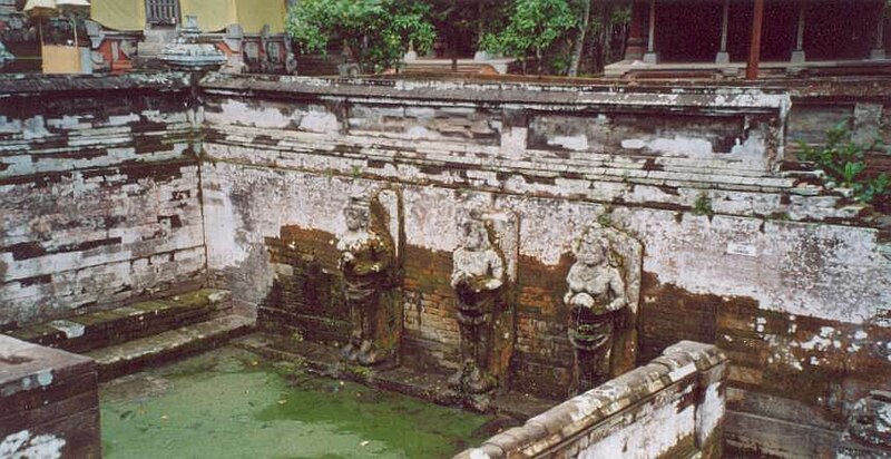 File:Ubud.GoaGajah.Fountain.Detail.jpg