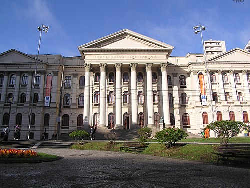 האוניברסיטה הפדרלית של פרנה, הוותיקה ביותר בברזיל. נוסדה 1912