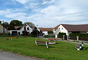 Čeština: Dům čp. 33 ve vsi Výheň v okrese Český Krumlov, Jihočeský kraj. English: House No 33 in the village of Výheň, Český Krumlov District, South Bohemian Region, Czech Republic.