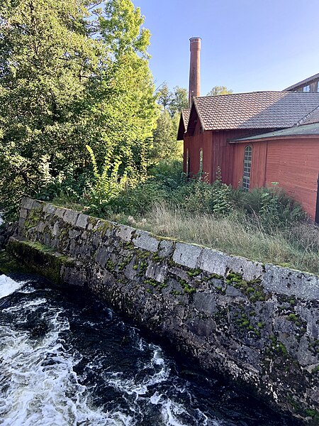 File:Valsverket vid Ramnäs bruksområde.jpg