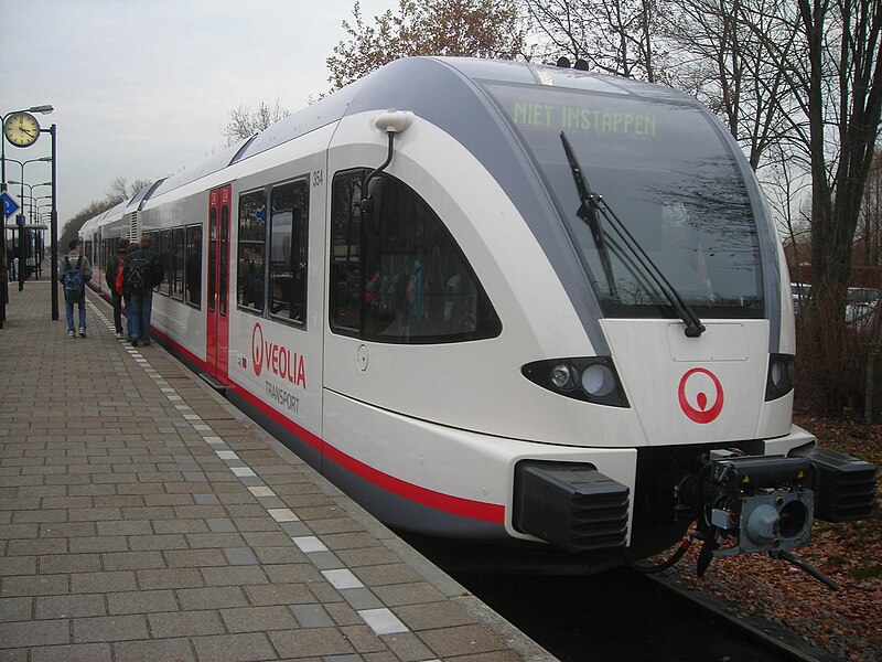 File:Veolia GTW front.JPG