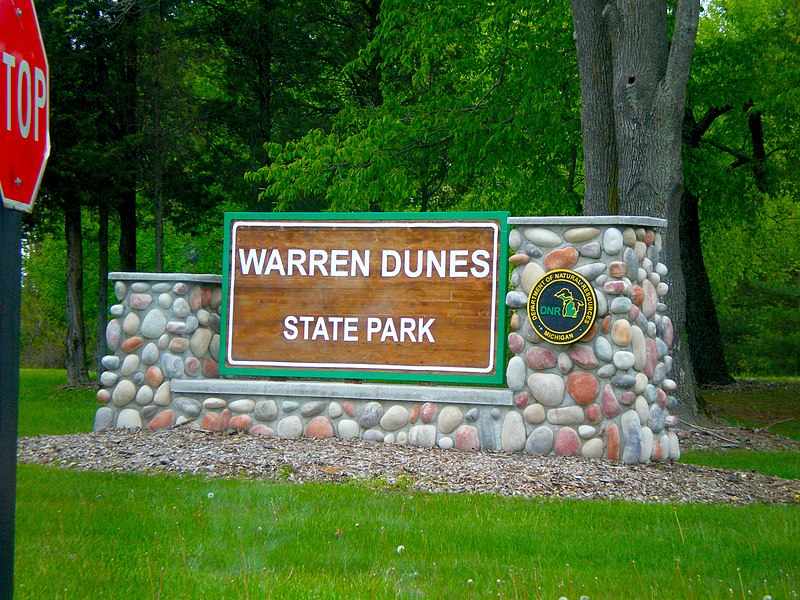 File:Warren Dunes State Park Exit-Entrance (2503757297).jpg