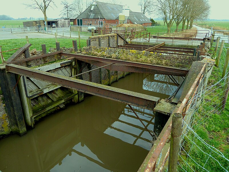 File:Wetsingerzijl (2012).jpg